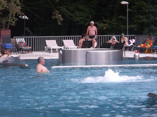 Zelen� �aba - hlavn� baz�n
